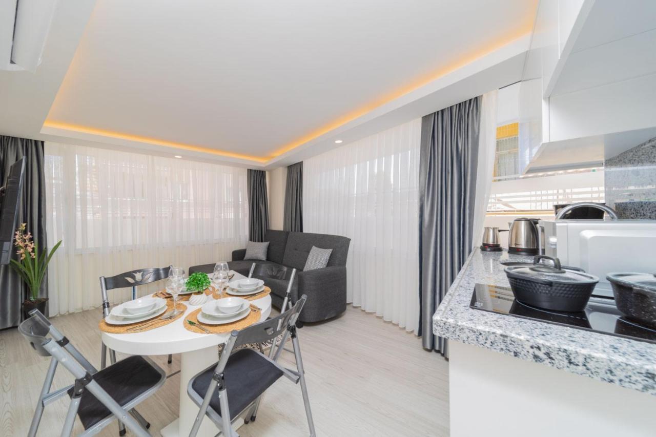 Hadrian Towers Hotel Antalya Buitenkant foto